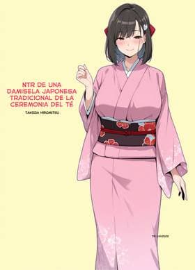 NTR de una damisela japonesa tradicional de la ceremonia del té